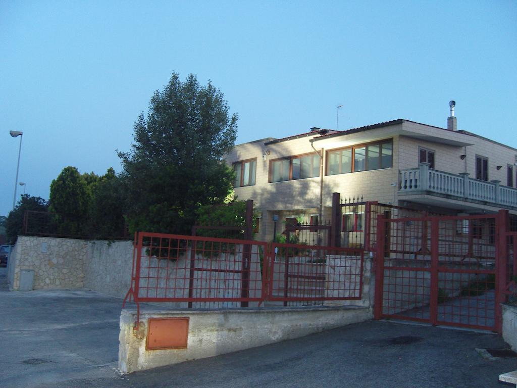 Cellamare Le Sirene Bed And Breakfast מראה חיצוני תמונה