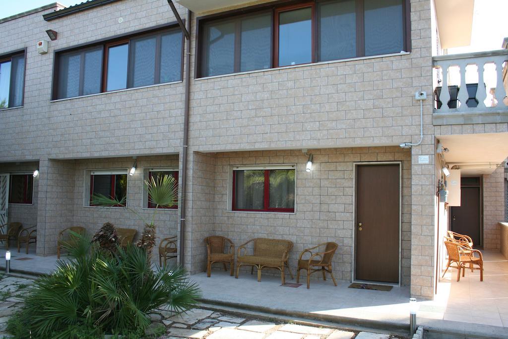 Cellamare Le Sirene Bed And Breakfast מראה חיצוני תמונה